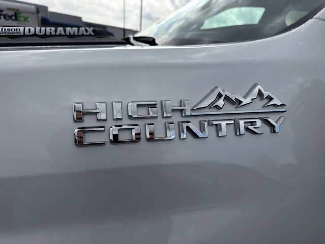 Used 2022 Chevrolet Silverado 2500 High Country image 10
