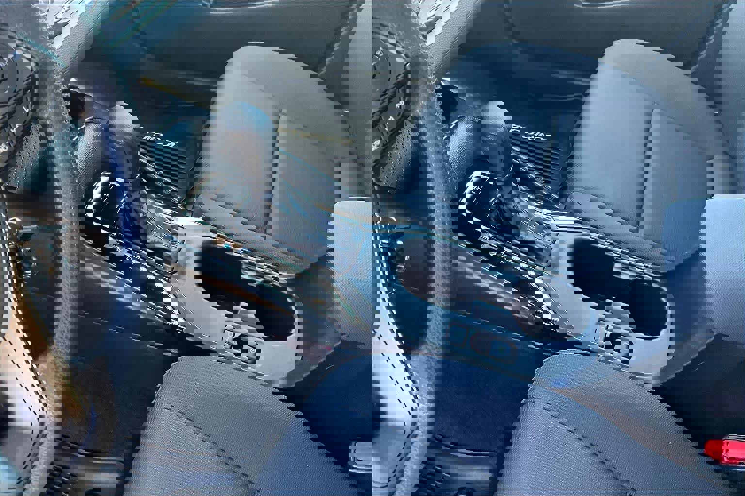 Used 2023 Toyota Corolla LE w/ Carpet Mat Package (TMS) image 15