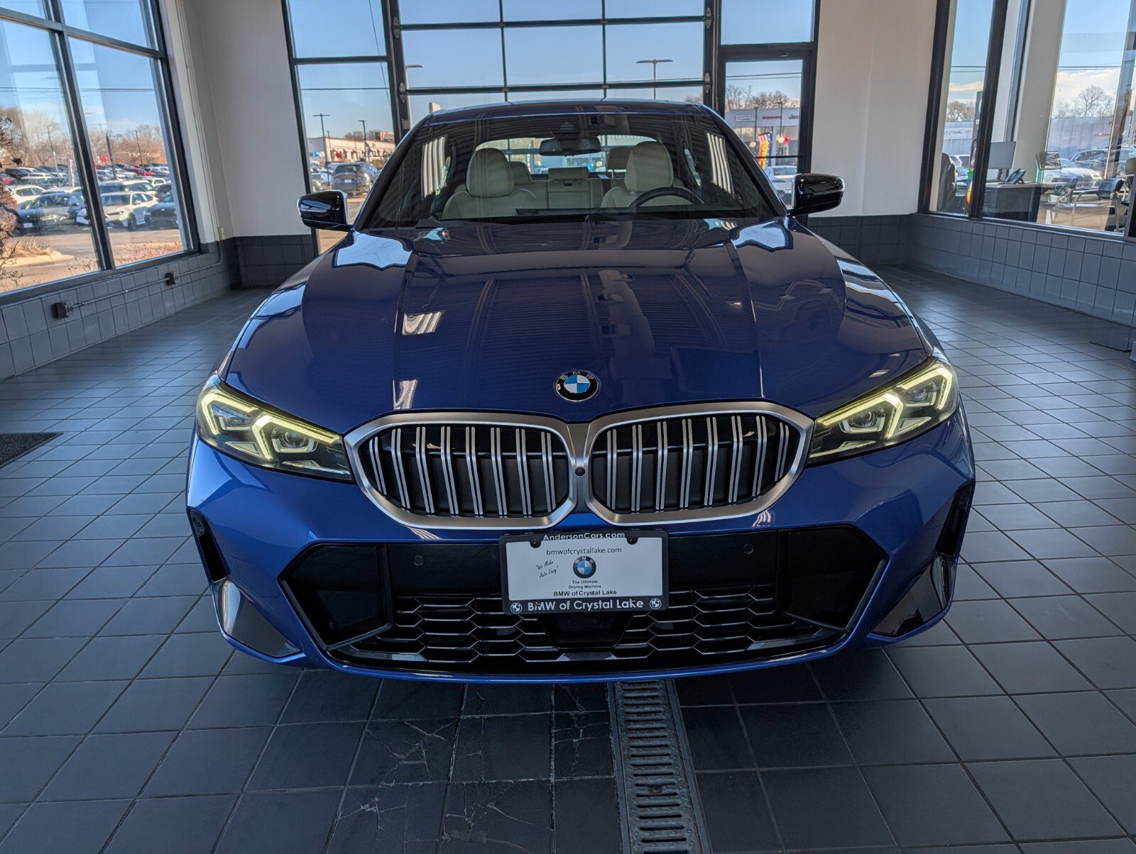 Certified 2025 BMW 330i xDrive Sedan w/ M Sport Package image 8