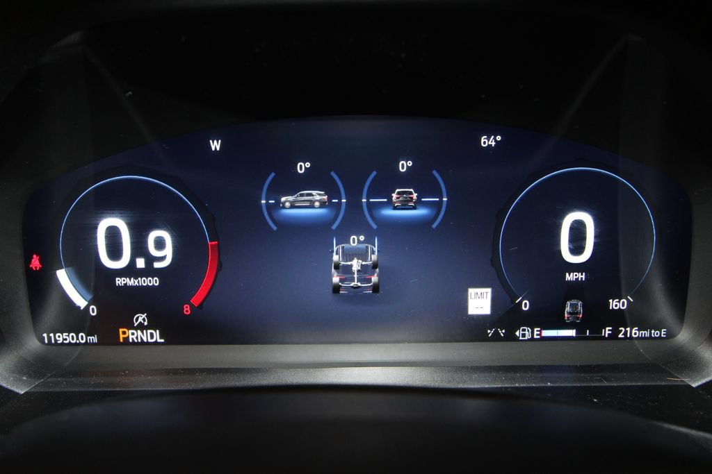 Used 2025 Ford Explorer Active AWD/4WD image 10