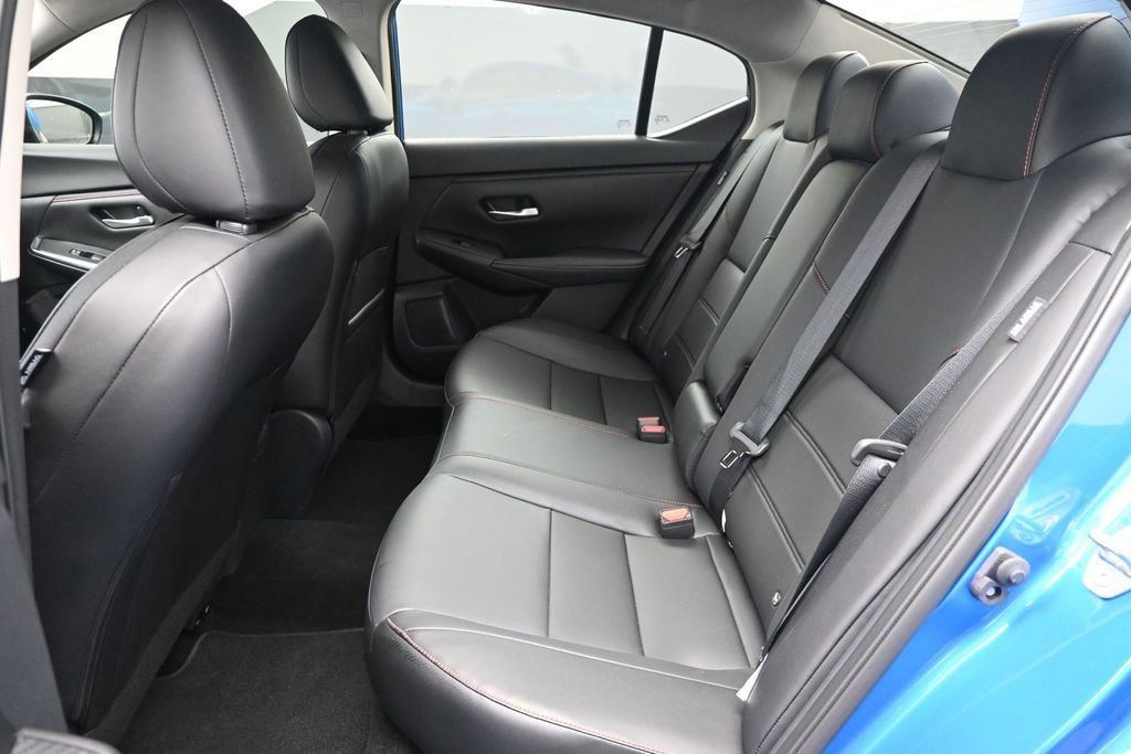Used 2024 Nissan Sentra SR w/ SR Premium Package FWD image 12