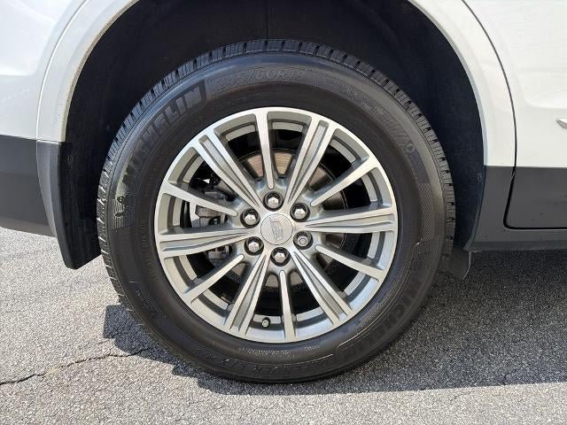 Used 2017 Cadillac XT5 Luxury w/ Driver Awareness Package FWD image 17