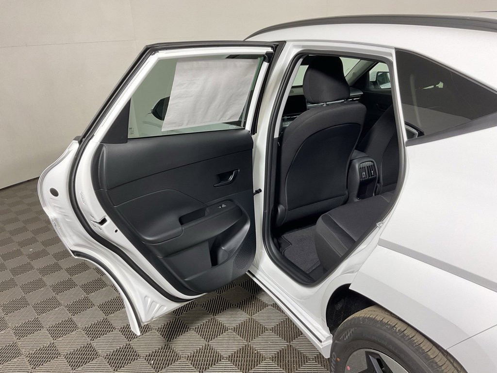 New 2025 Hyundai Kona SEL image 30