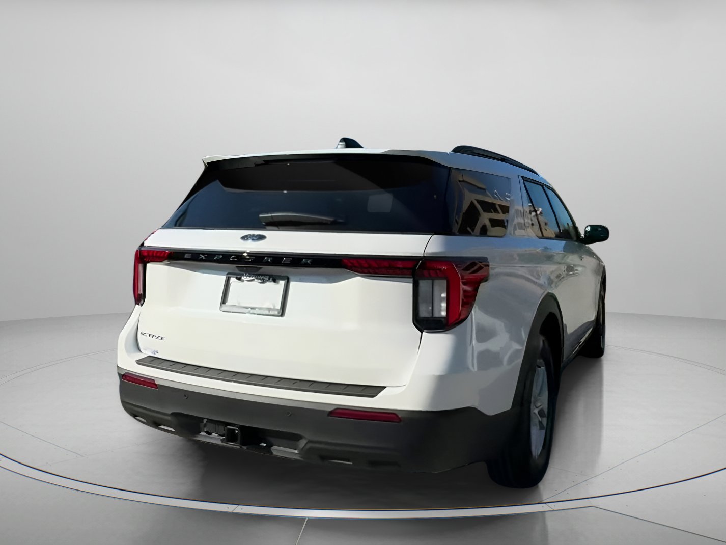New 2026 Ford Explorer Active RWD image 30