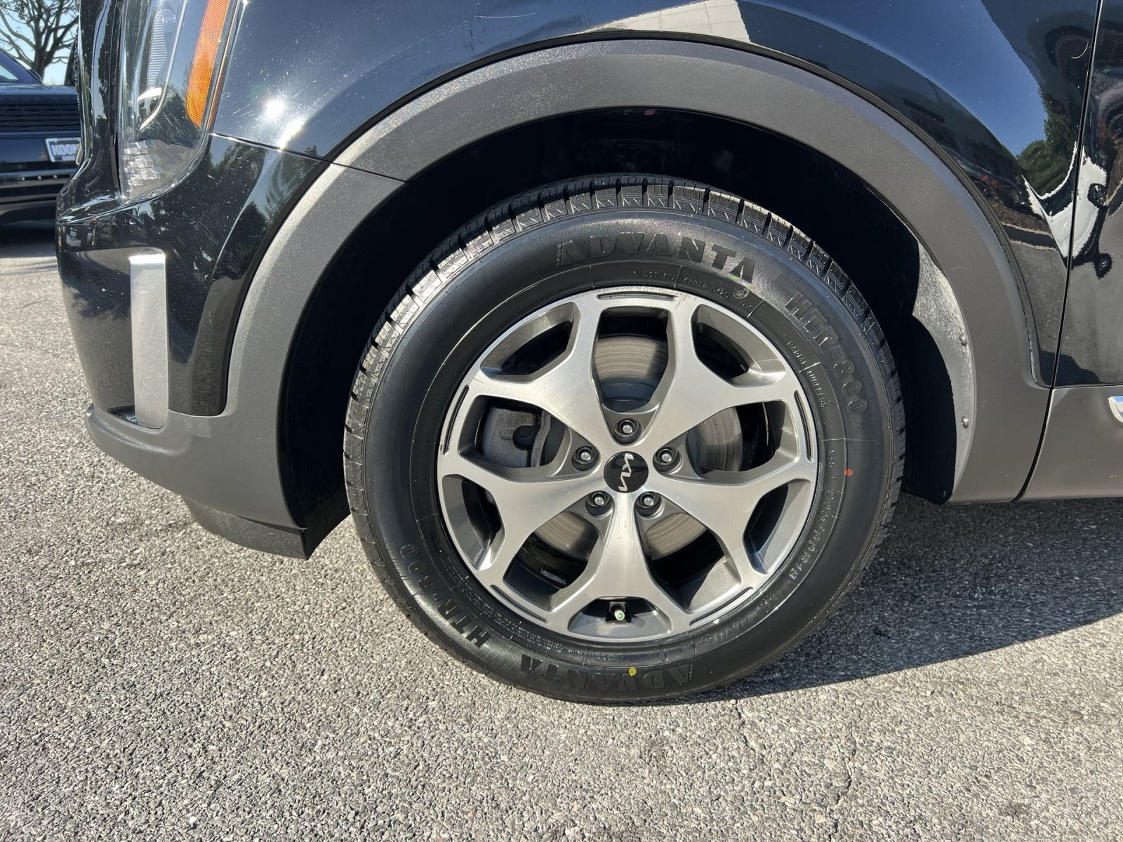 Used 2022 Kia Telluride EX w/ Towing Package AWD/4WD image 12