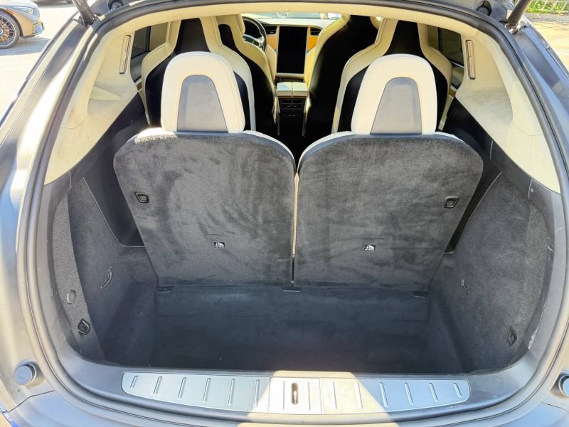 Used 2018 Tesla Model X 100D AWD/4WD image 40