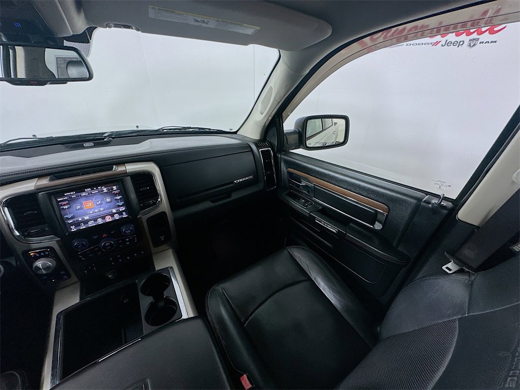 Used 2015 RAM 1500 Laramie image 11