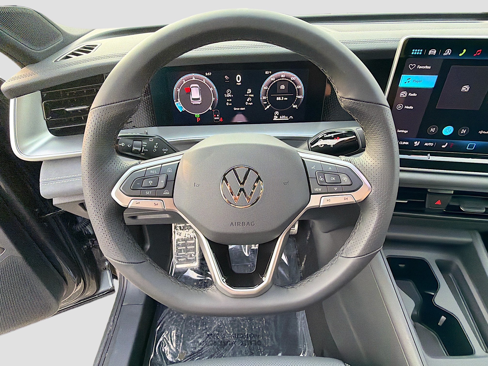 New 2026 Volkswagen Tiguan SE R-Line AWD/4WD image 40