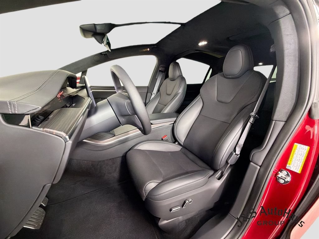Used 2026 Tesla Model X AWD/4WD image 11