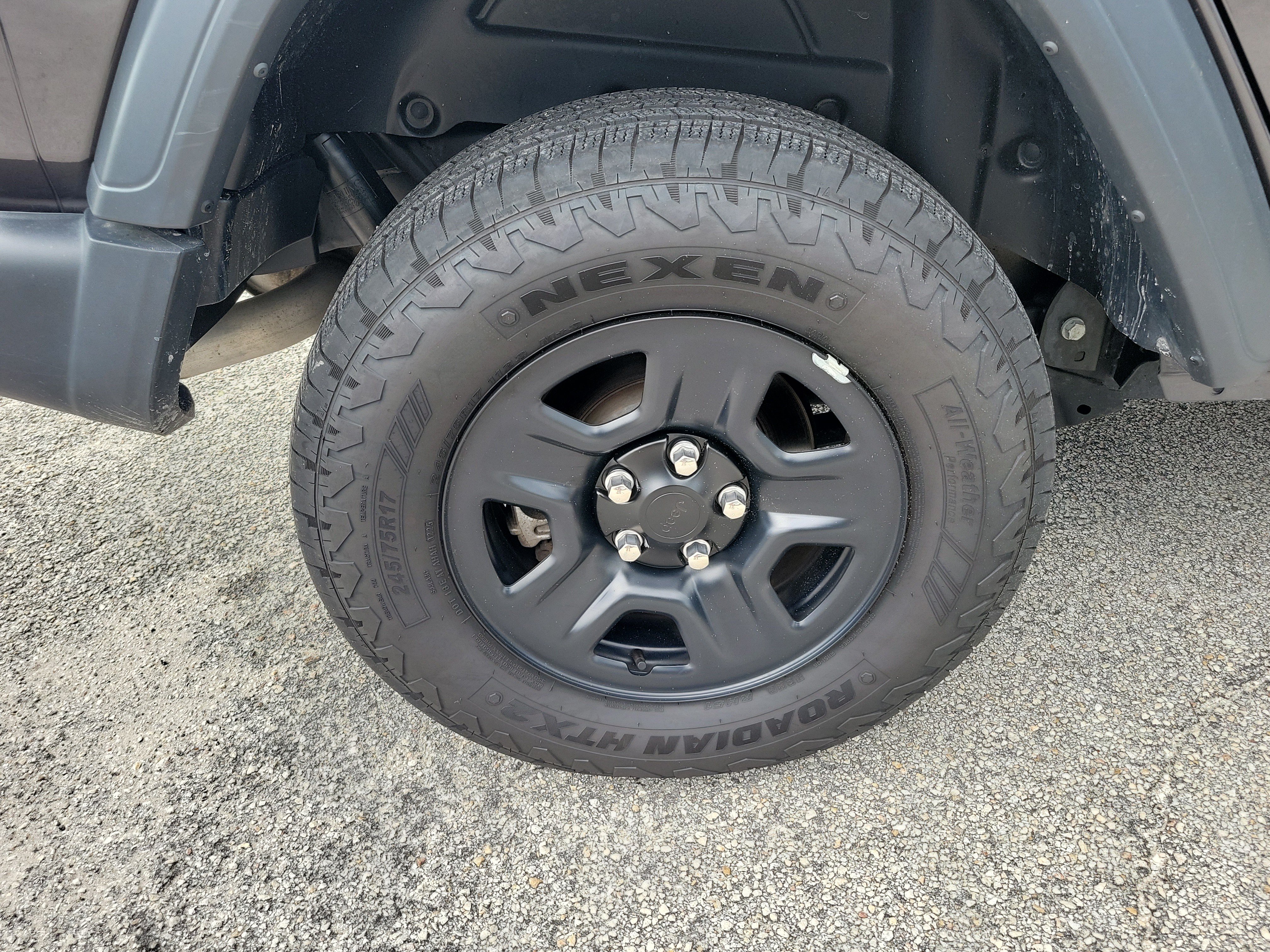 Used 2025 Jeep Wrangler Unlimited Sport AWD/4WD image 5