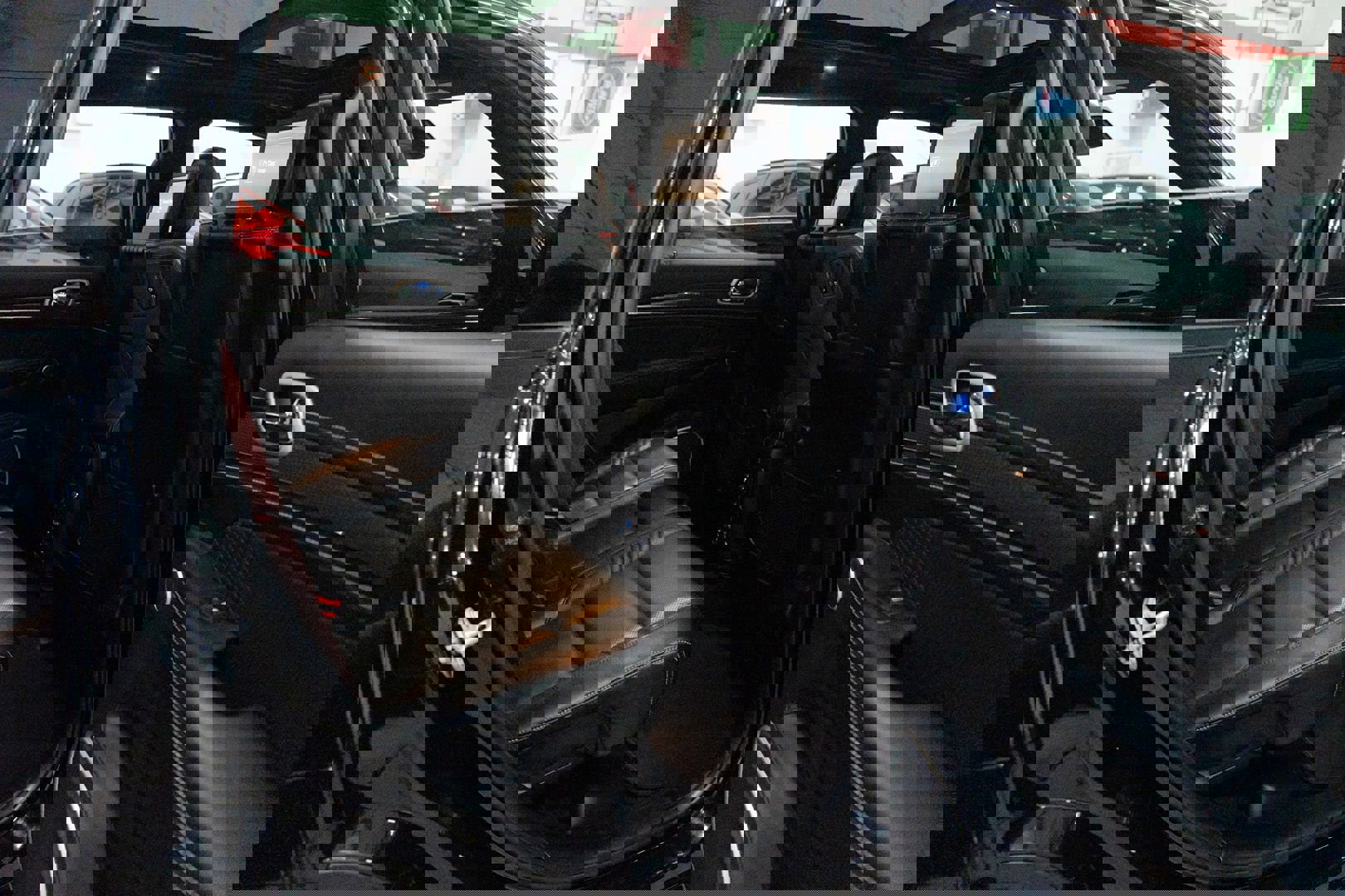 Used 2018 Jeep Grand Cherokee Trackhawk image 26