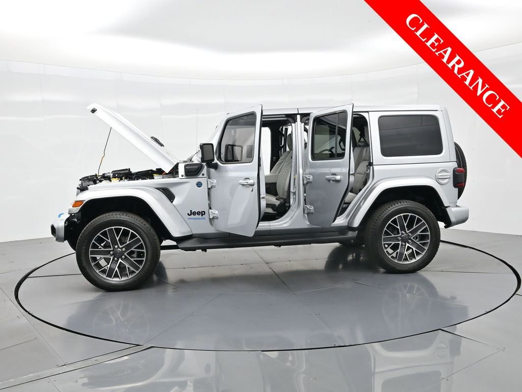 Used 2022 Jeep Wrangler Unlimited Sahara image 48