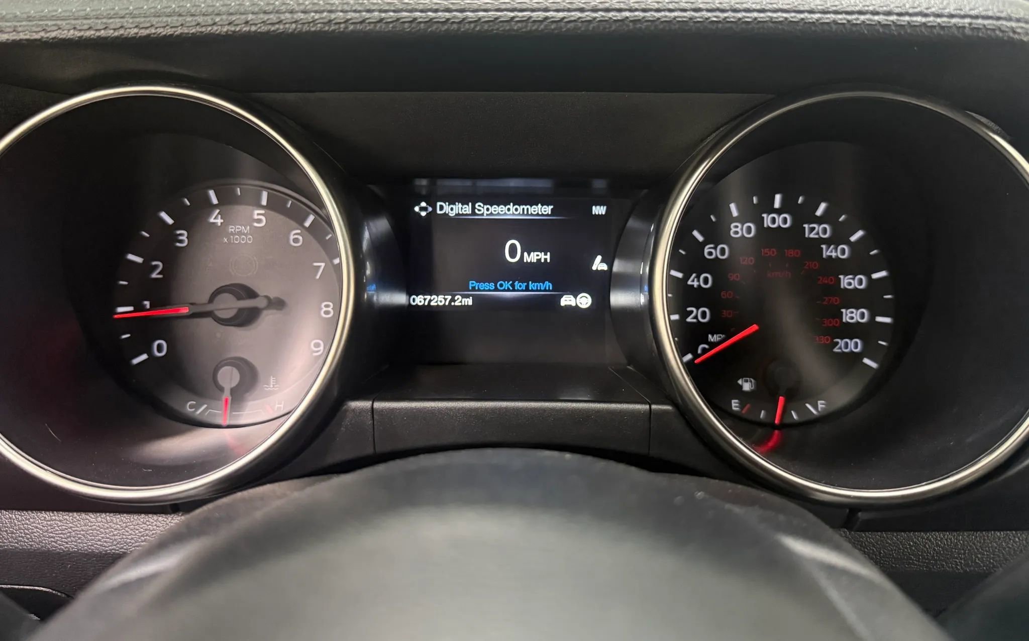 Used 2016 Ford Mustang Shelby GT350 w/ Technology Package RWD image 20