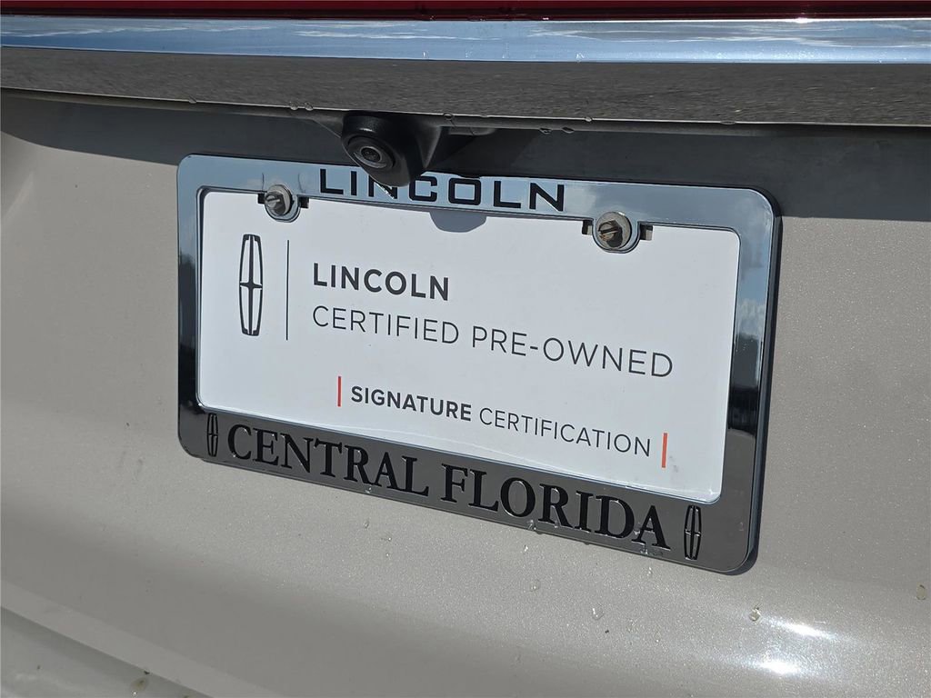 Used 2022 Lincoln Corsair FWD image 5