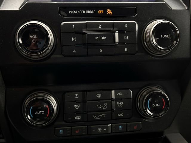 Used 2019 Ford F150 Raptor w/ Equipment Group 802A Luxury AWD/4WD image 22