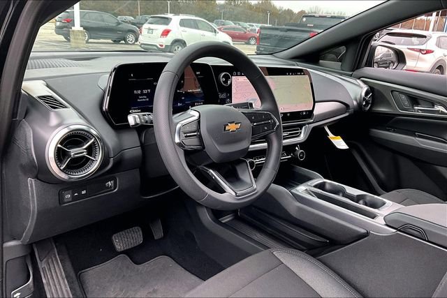 New 2026 Chevrolet Equinox EV LT FWD image 6