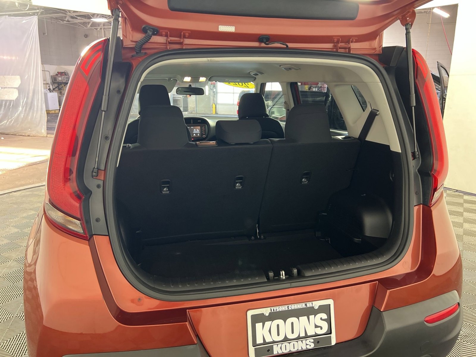 Used 2021 Kia Soul LX image 26