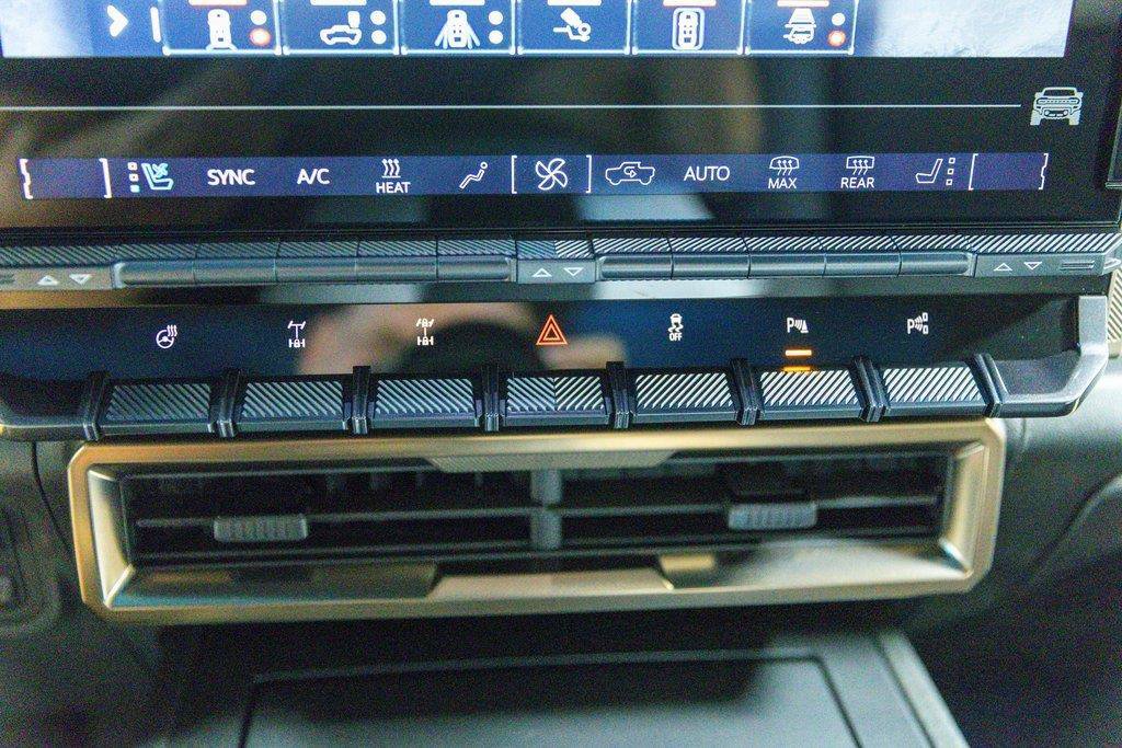 New 2024 GMC Hummer EV 3X w/ Omega Edition image 39