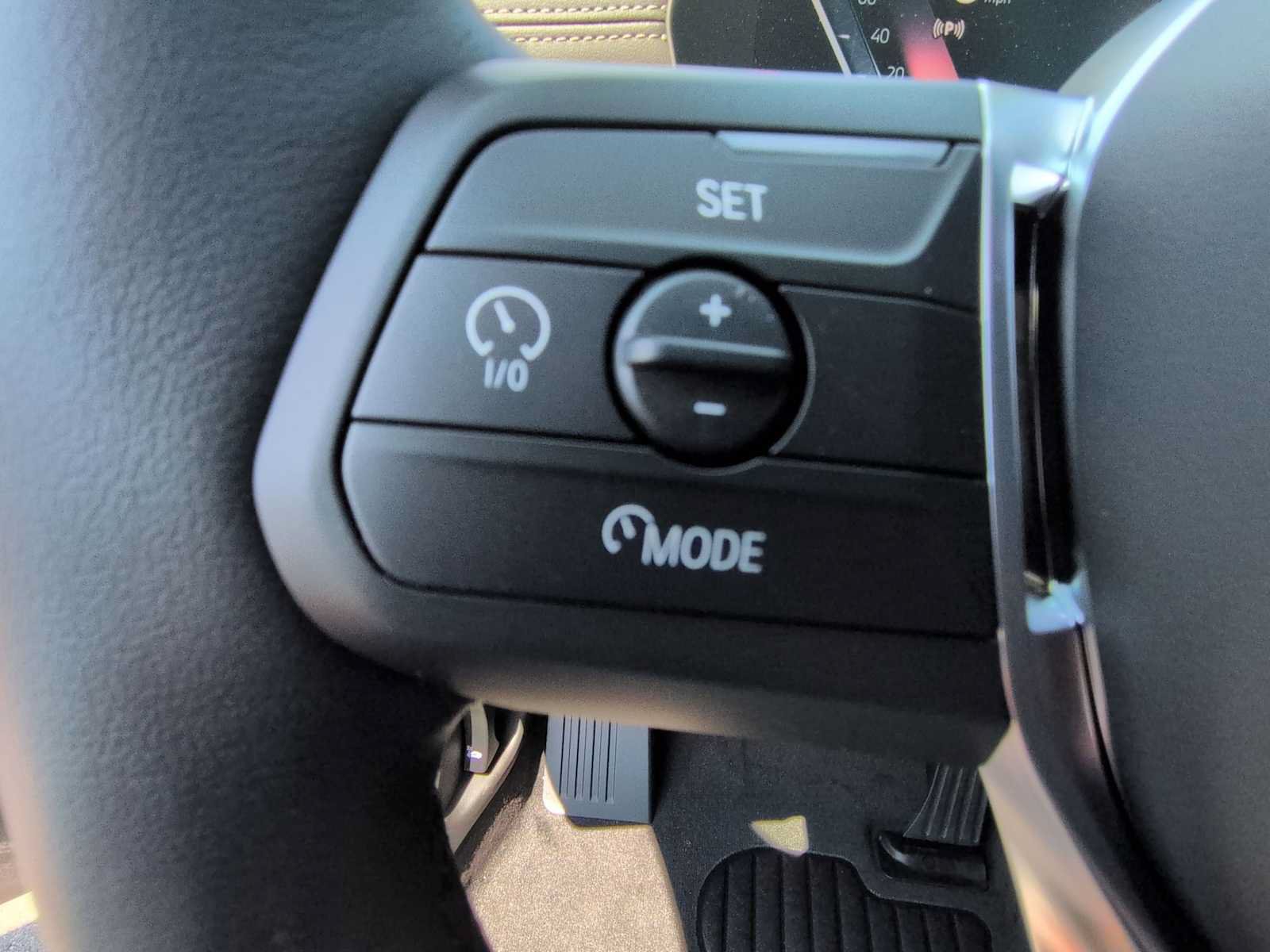 New 2026 BMW X1 xDrive28i w/ Technology Package AWD/4WD image 25