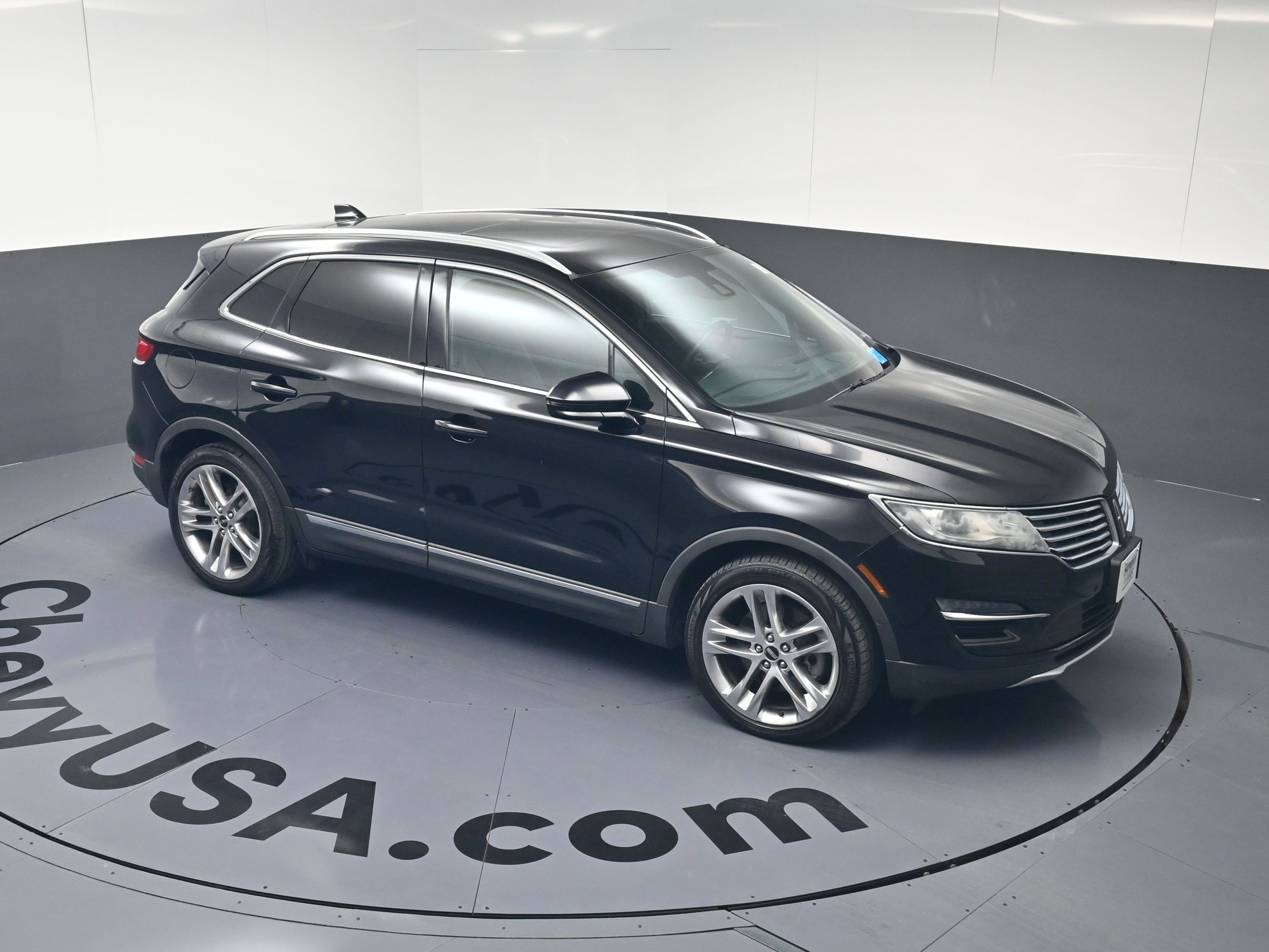 Used 2017 Lincoln MKC Reserve image 32