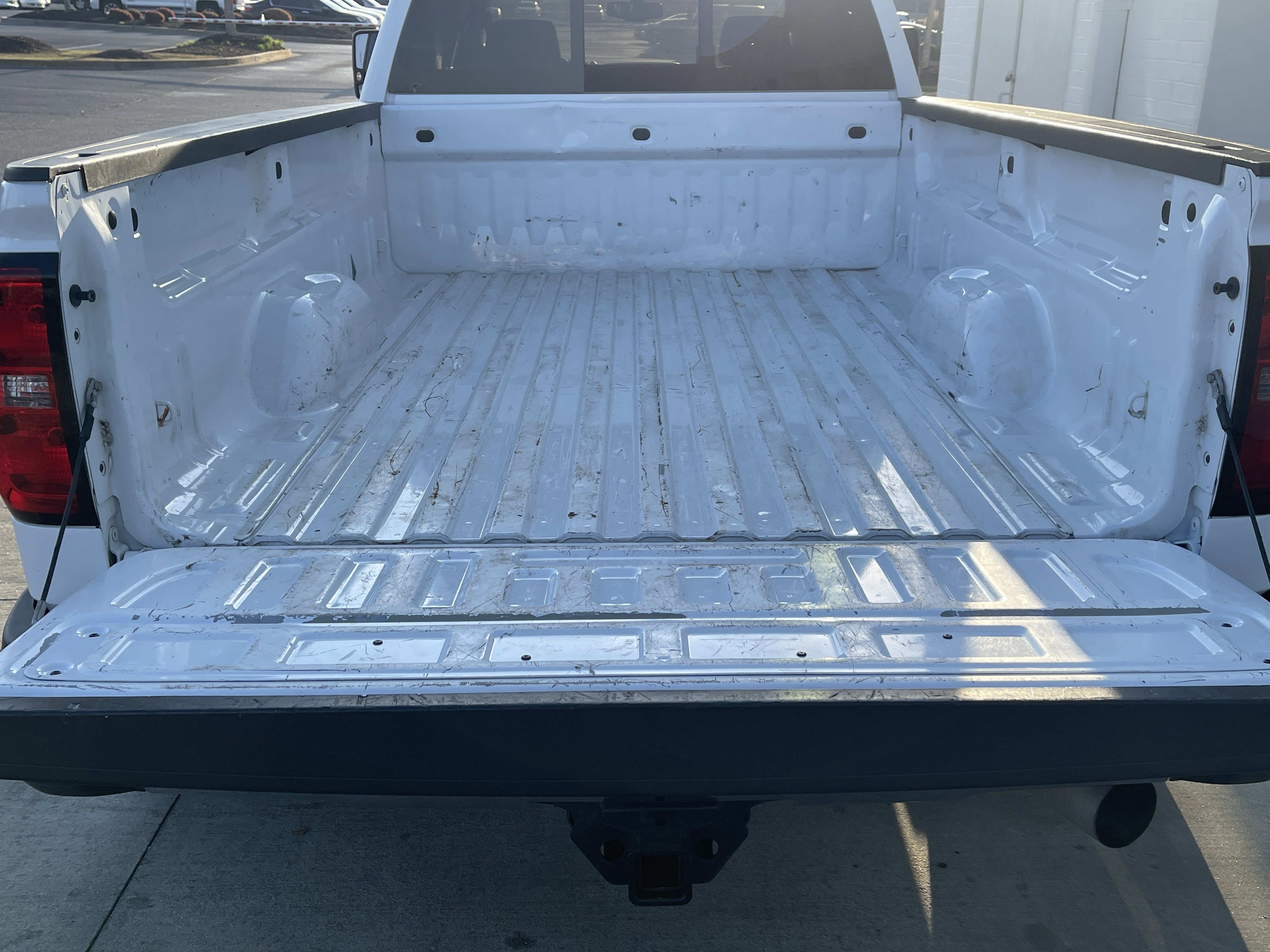 Used 2016 Chevrolet Silverado 3500 LTZ image 30