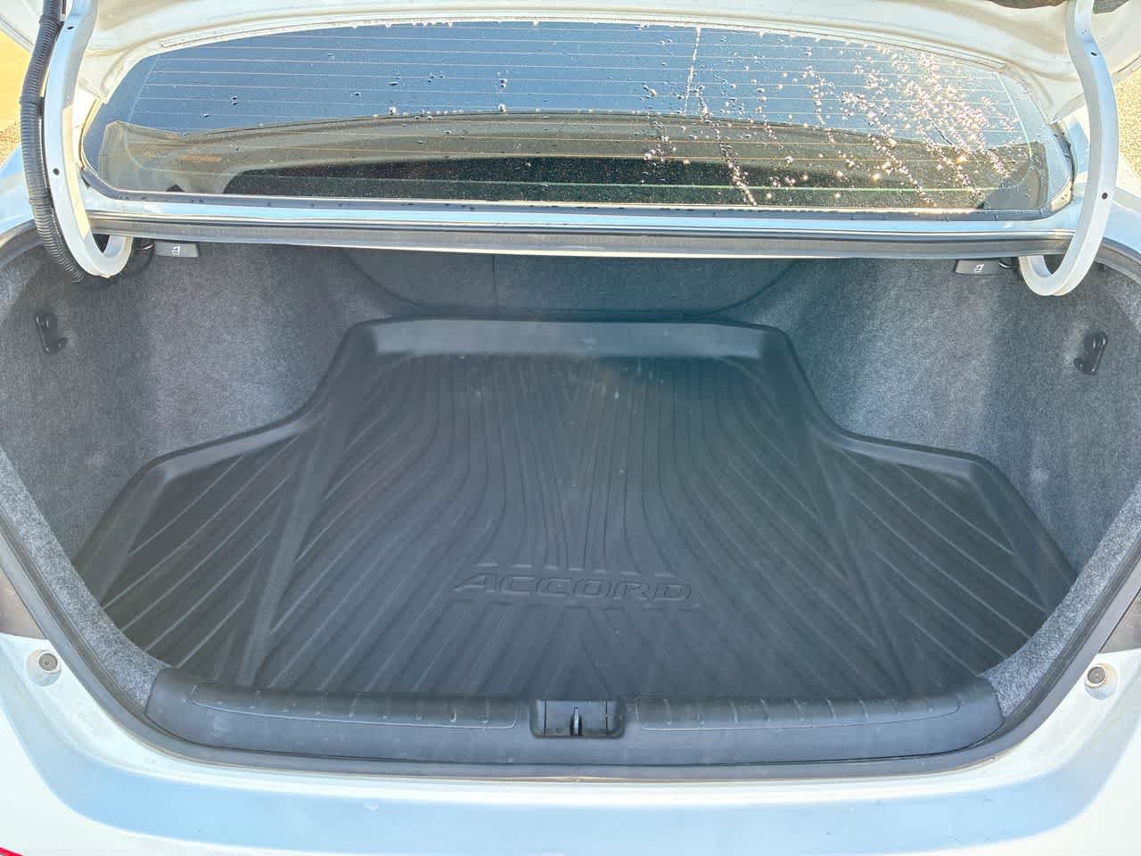 Used 2022 Honda Accord EX-L image 25