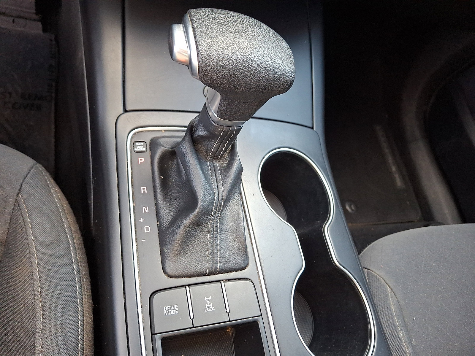 Used 2019 Kia Sorento LX image 22