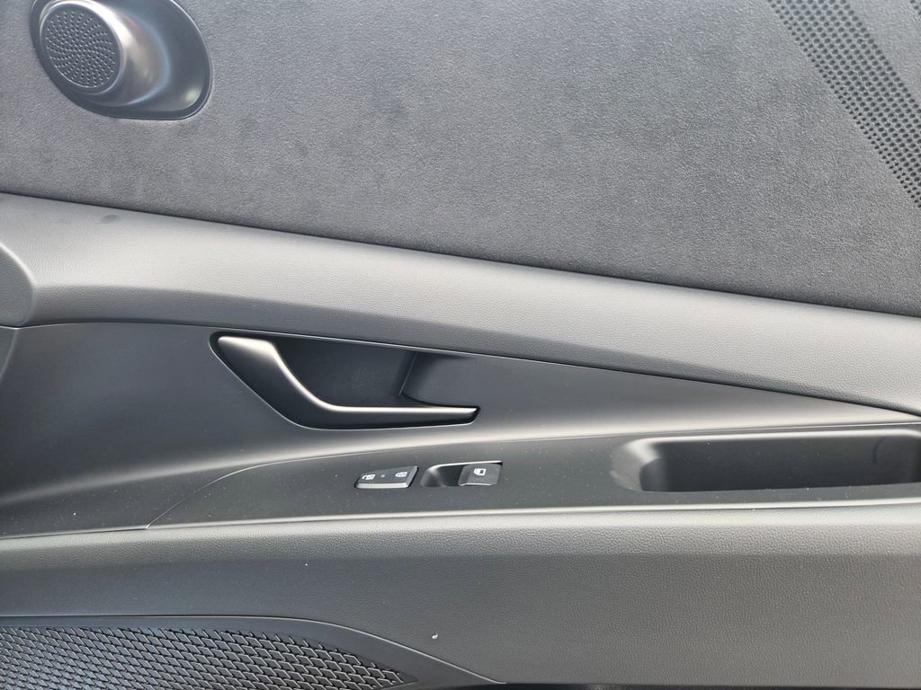 New 2026 Hyundai Elantra N FWD image 30