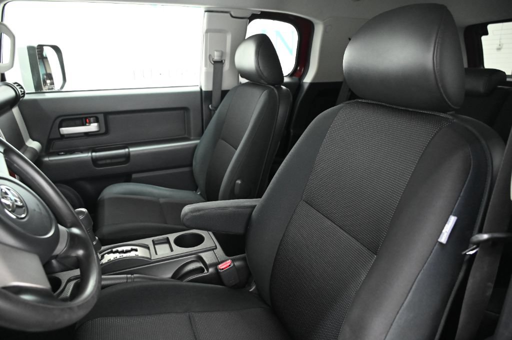 Used 2008 Toyota FJ Cruiser 4WD image 18