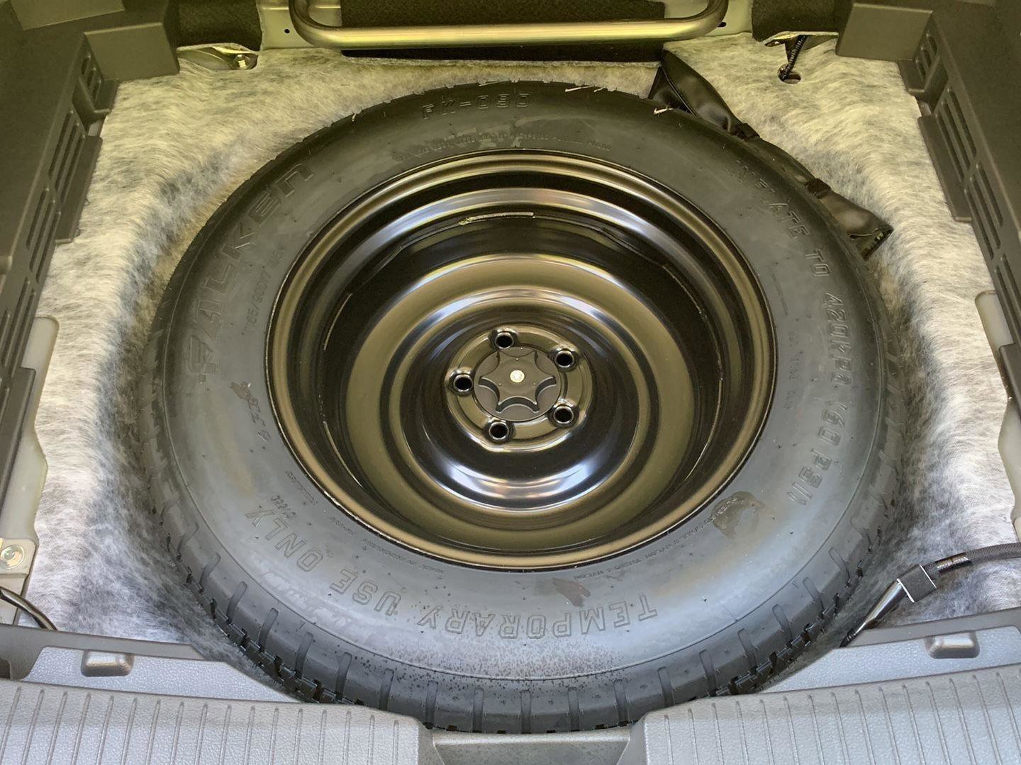 Certified 2024 Nissan Rogue SV w/ SV Premium Package image 32