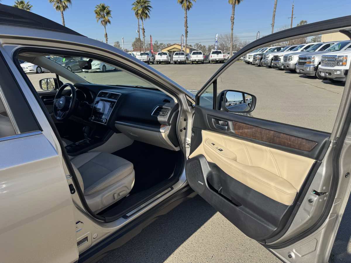 Used 2019 Subaru Outback 2.5i Limited image 14