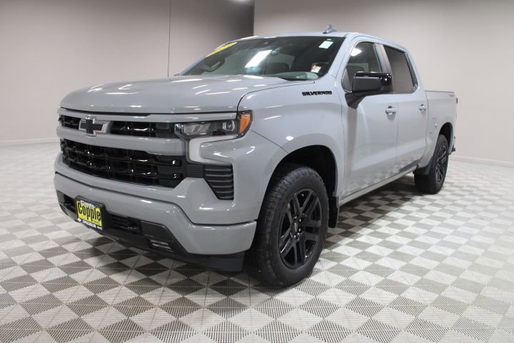 Used 2024 Chevrolet Silverado 1500 RST w/ Dark Appearance Package AWD/4WD image 7