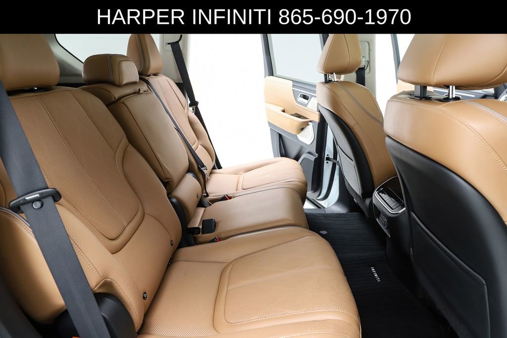 Used 2025 INFINITI QX80 Sensory AWD/4WD image 39