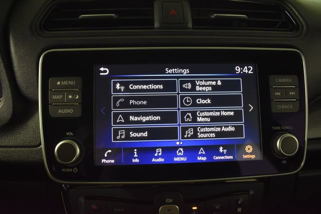 Certified 2024 Nissan Leaf SV Plus FWD image 22