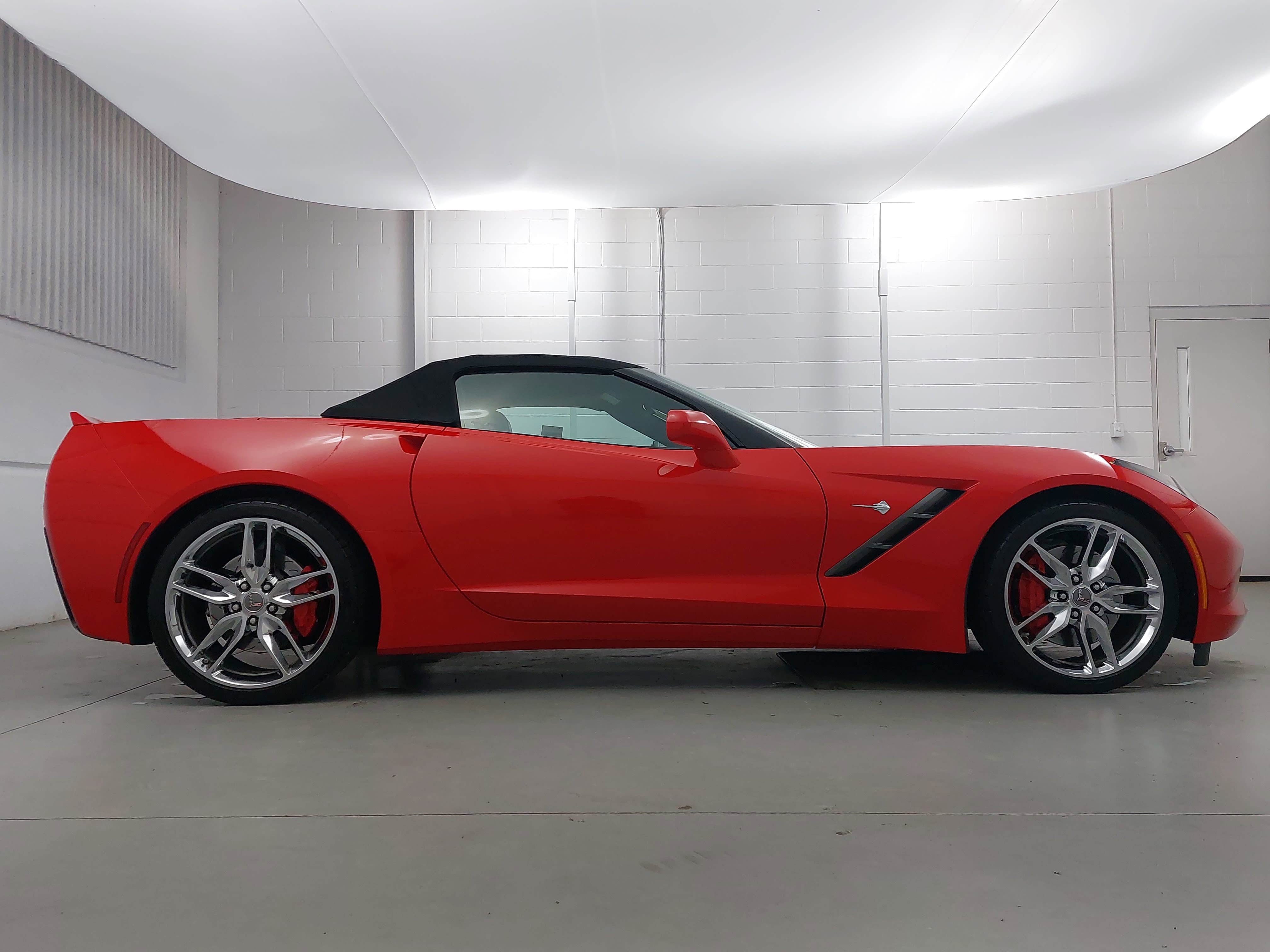 Used 2015 Chevrolet Corvette Stingray Convertible w/ 3LT Preferred Equipment Group image 8
