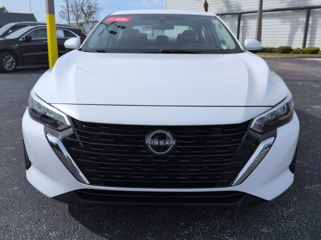 Used 2024 Nissan Sentra S image 9