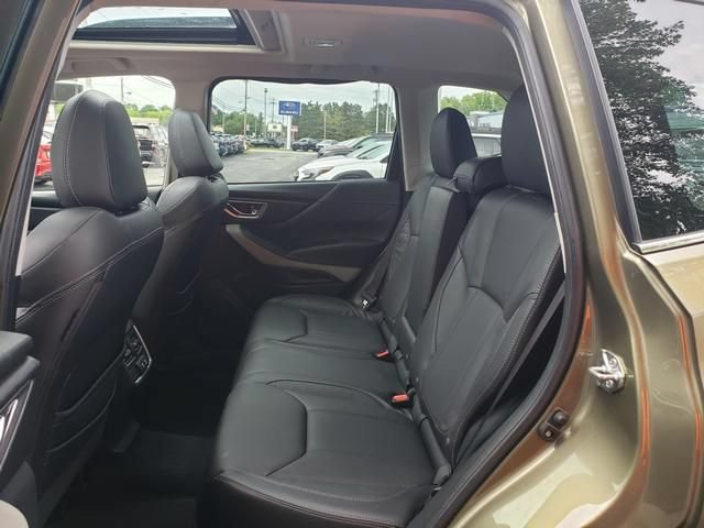 Certified 2023 Subaru Forester Limited AWD/4WD image 12