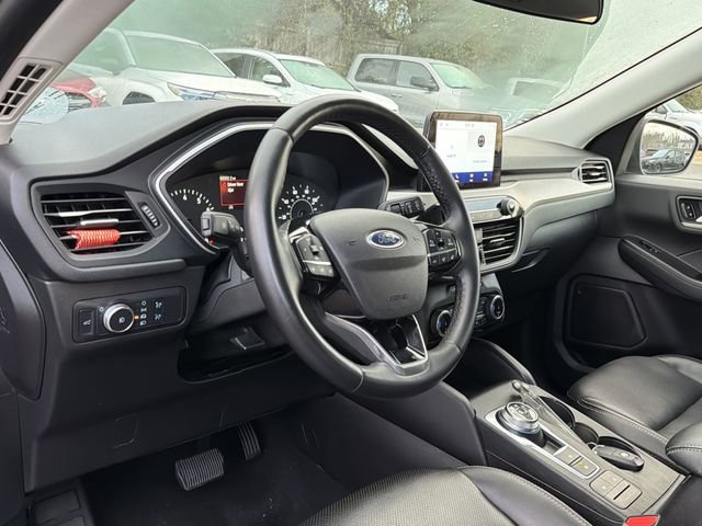 Used 2022 Ford Escape SEL image 10