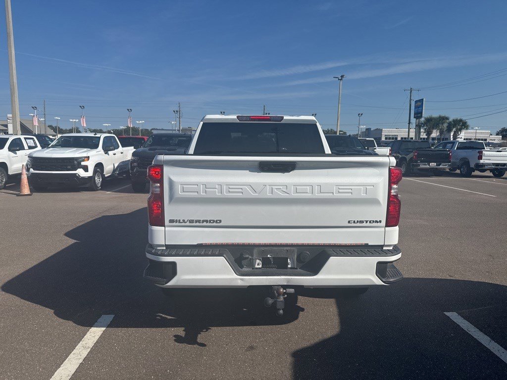 Used 2022 Chevrolet Silverado 1500 Custom image 6