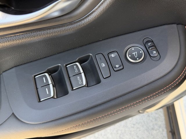 Used 2023 Honda HR-V Sport image 19