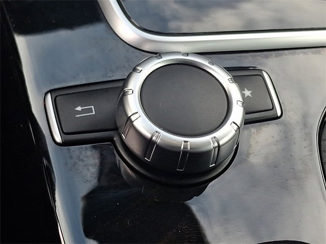 Used 2019 Mercedes-Benz SLC 300 w/ Premium Package image 21