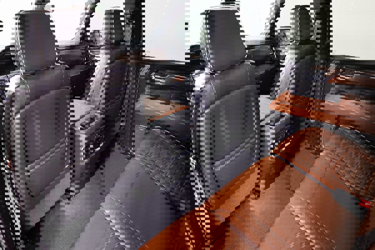 Used 2024 GMC Sierra 1500 Denali Ultimate image 44