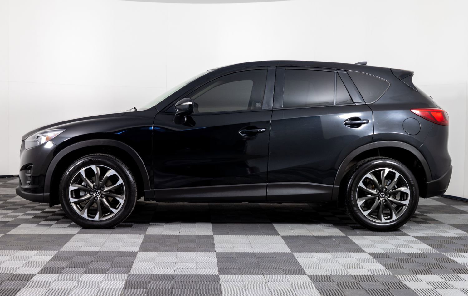 Used 2016 MAZDA CX-5 Grand Touring FWD image 3
