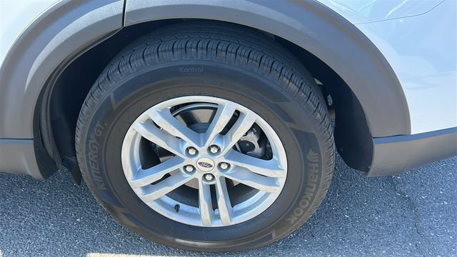 Certified 2022 Ford Explorer XLT RWD image 6