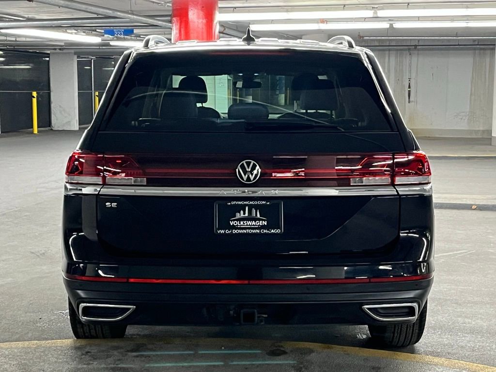 Used 2025 Volkswagen Atlas SE w/ Panoramic Sunroof Package image 36