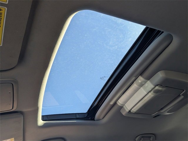 Used 2022 Honda Pilot Touring image 27