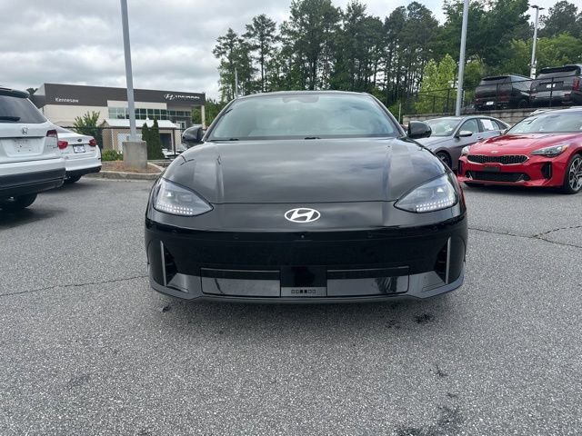 Used 2023 Hyundai Ioniq 6 Limited RWD image 2