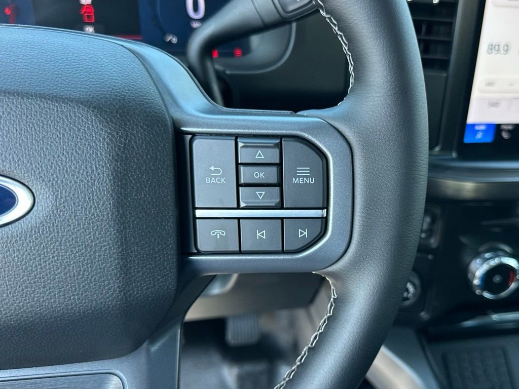 New 2026 Ford F350 Lariat image 19