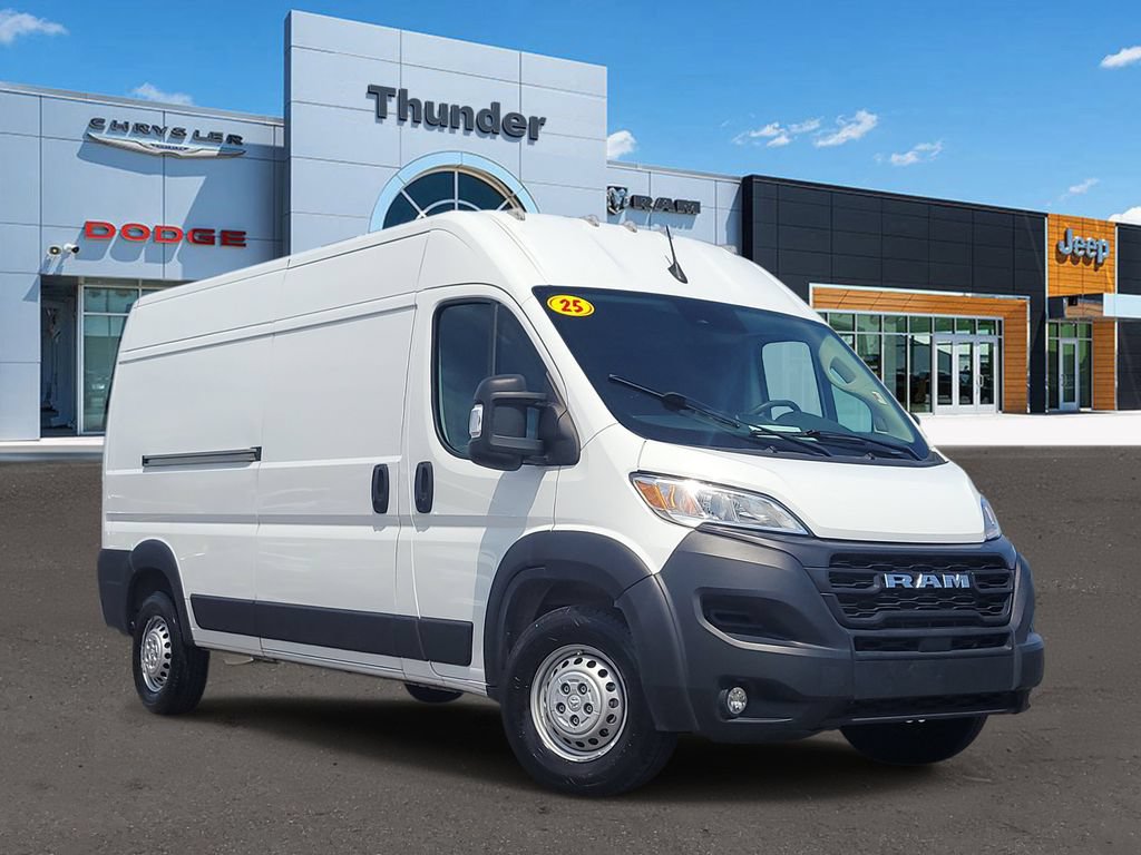 Used 2025 RAM ProMaster 2500 w/ Convenience Group FWD image 1
