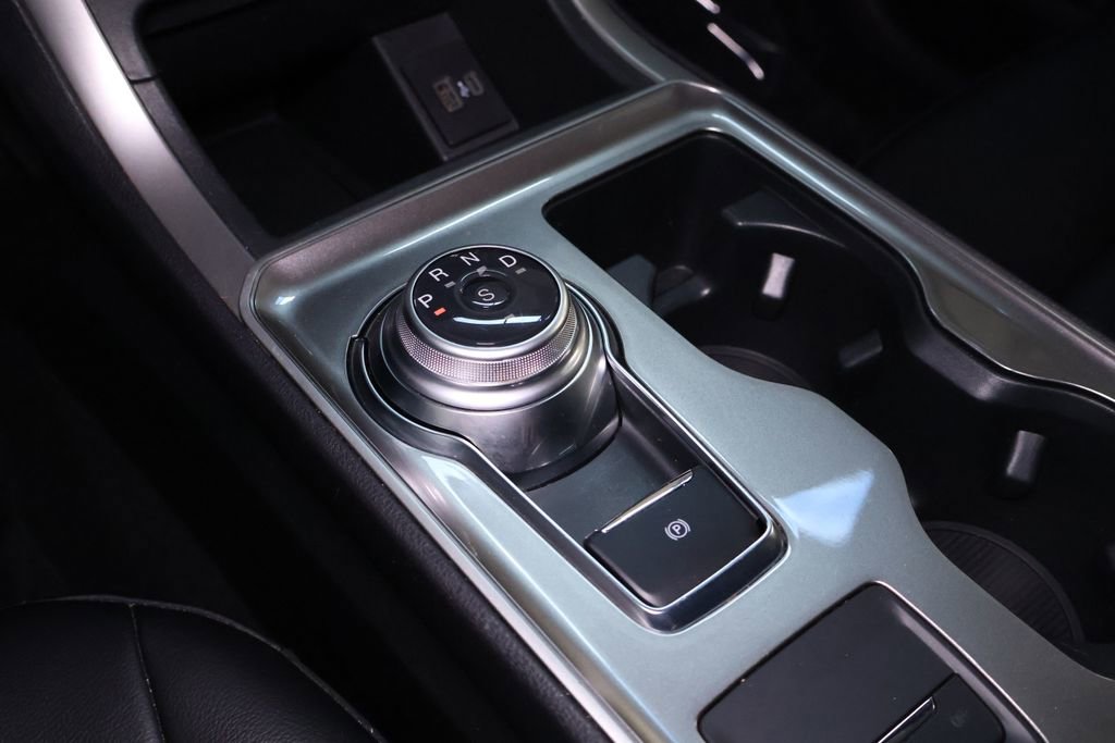 Used 2024 Ford Edge SEL image 31